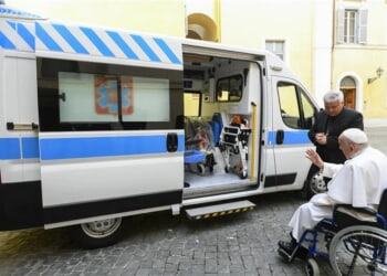 Pope Francis sending Cardinal Krajewski back to Ukraine to deliver 4 more ambulances