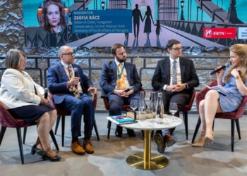 Experts meet in Budapest to discuss existential crisis affecting the family in the West
