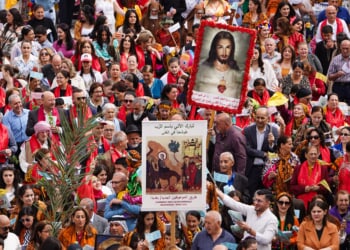PHOTOS: Nearly 20,000 celebrate Palm Sunday in Iraq’s ‘City of Hosanna’