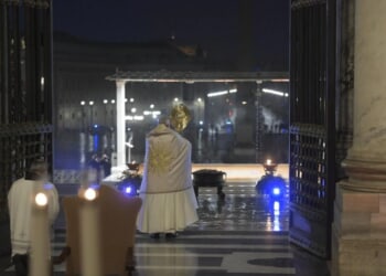 5 of the most memorable prayers of Pope Francis’ pontificate