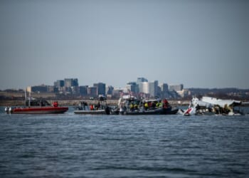 Helicopter Pilot in DC Disaster Was Told to Turn Left, Didn’t – Twitchy