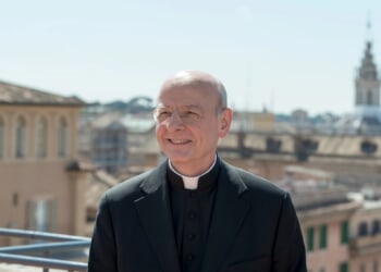 Opus Dei postpones adoption of new statutes