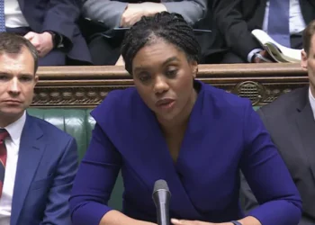 PMQs Badenoch tells Starmer ‘he doesn’t have the balls’ over trans row