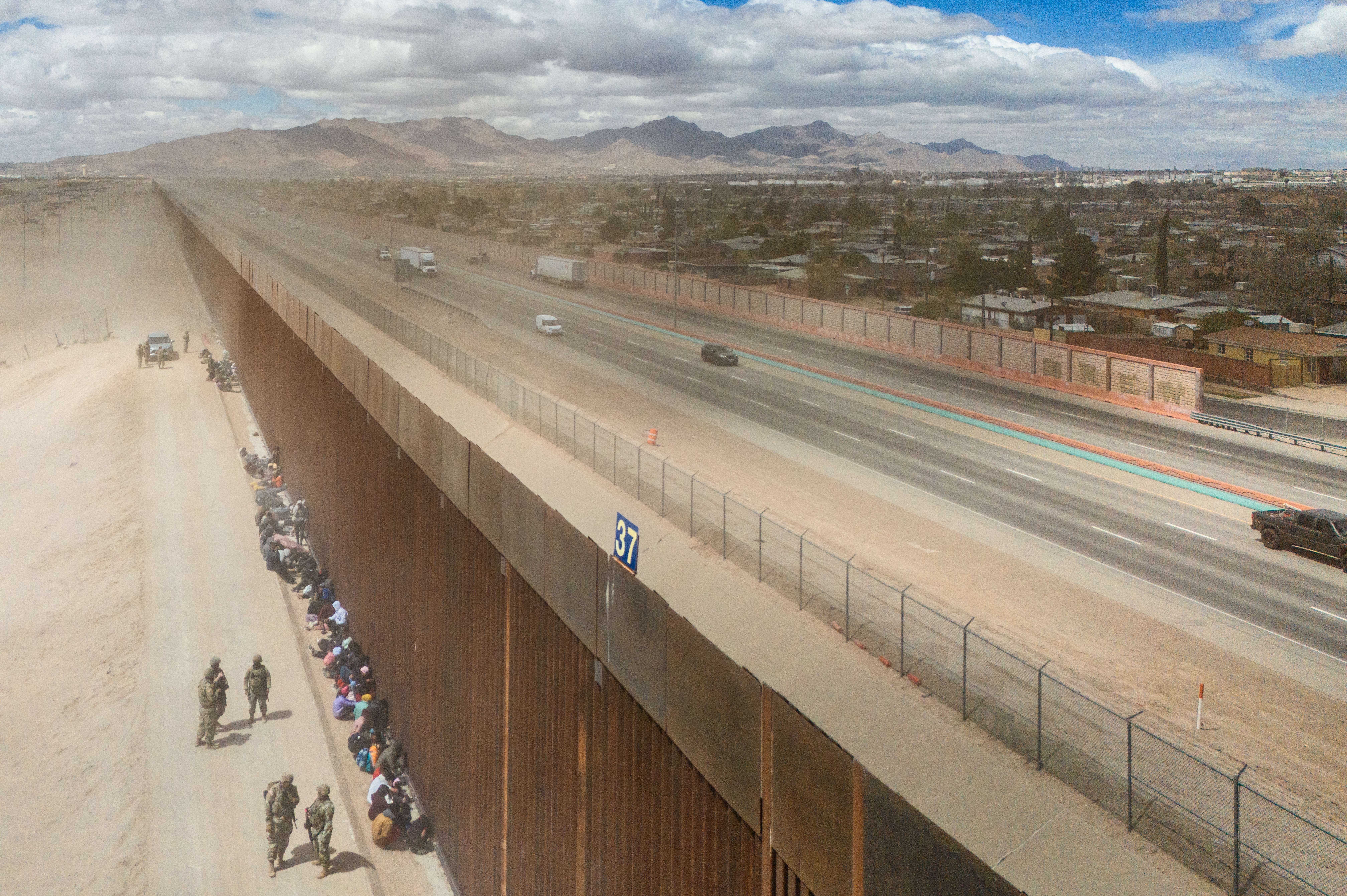TX Appeals Court Puts Stay On SB4 Border Law After Supreme Court Allows It