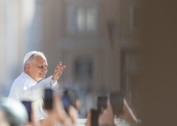 Pope Leo XIV expresses his closeness to persecuted Christians in the Middle East