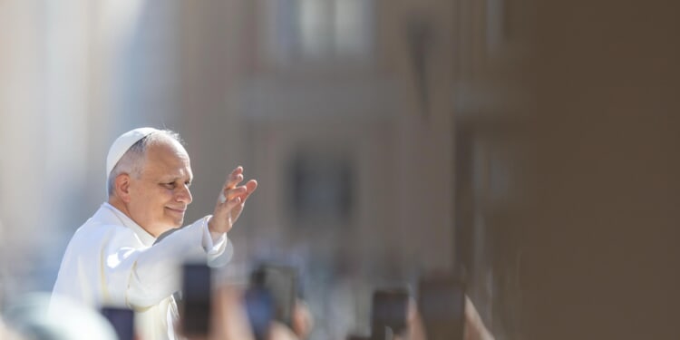 Pope Leo XIV expresses his closeness to persecuted Christians in the Middle East