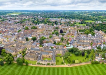 Prominent Catholic bioethics center in Oxford, England, shuttered amid financial strain
