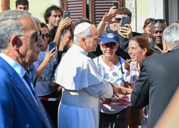 Pope Leo XIV arrives in Castel Gandolfo for summer vacation