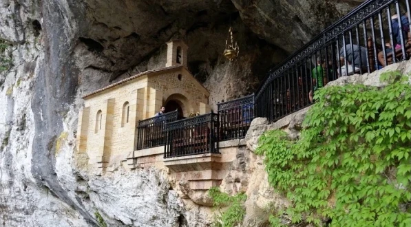 Shrine of Our Lady of Covadonga (Spain). Credit: Michel Curi (CC BY 2.0)