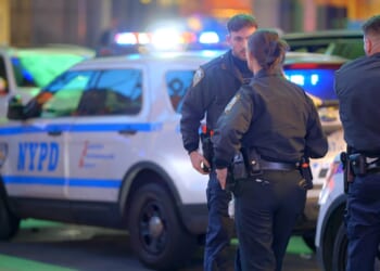 NYC Man Snatches Child Off The Sidewalk, Parents Chase Him Down [WATCH]