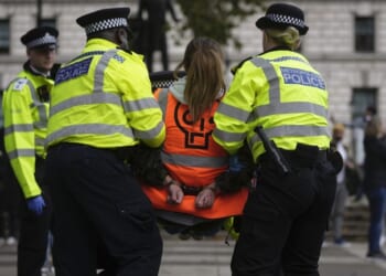 U.K. Police Stop Treating Shoplifting As a Crime (Mean Facebook Post, on the Other Hand) – Twitchy
