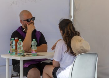 PHOTOS: Thousands of youth pilgrims line up for confession in Circus Maximus in Rome