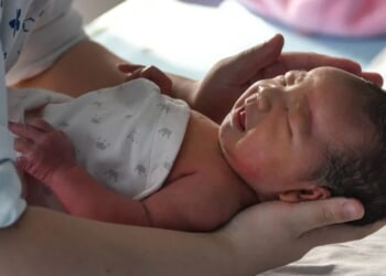 Chinese Couple Renting American Women’s Wombs Exposes Dark Side Of Surrogacy Industry