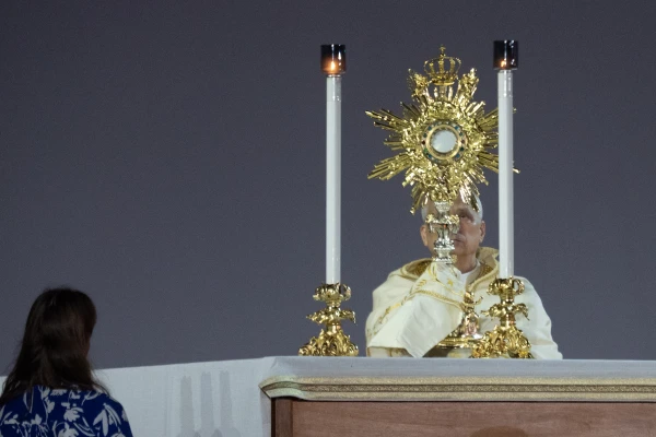 The Blessed Sacrament is exposed at a vigil at Tor Vergata, Rome, Saturday, Aug. 2, 2025. Credit: Daniel Ibáñez/CNA