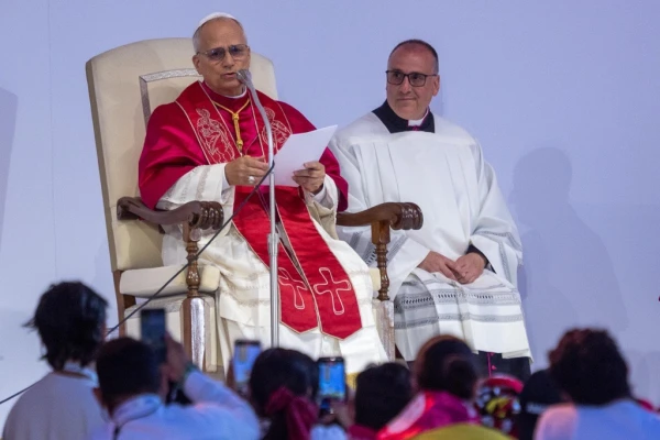 Pope Leo XIV addresses hundreds of thousands of youth and pilgrims ahead of a vigil at Tor Vergata, Rome, Saturday, Aug. 2, 2025. Credit: Daniel Ibáñez/CNA