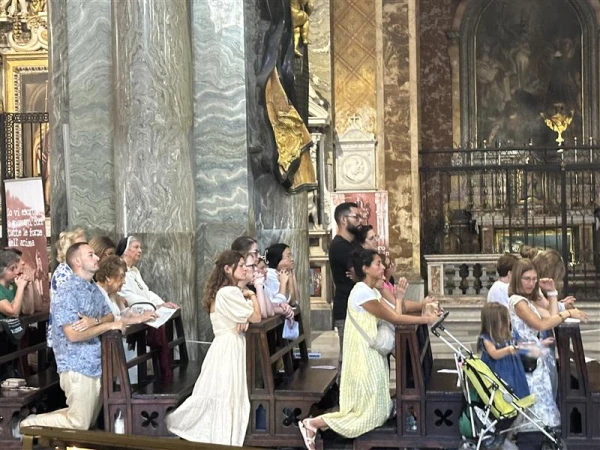 The Mass in the Basilica of Santa Maria Sopra Minerva on Aug. 4, 2025, had standing room only, as young pilgrims crowded in for a chance to pray before the incorrupt body of Frassati, a 20th-century Italian layman who will be canonized in September. Credit: Courtney Mares/CNA
