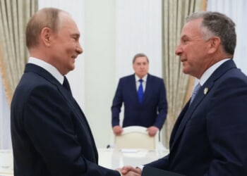 Witkoff Meets With Putin In Last-Ditch Effort For Peace