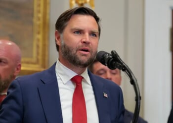 Bagel Shop That Served JD Vance Vandalized With Poorly Spelled Graffiti