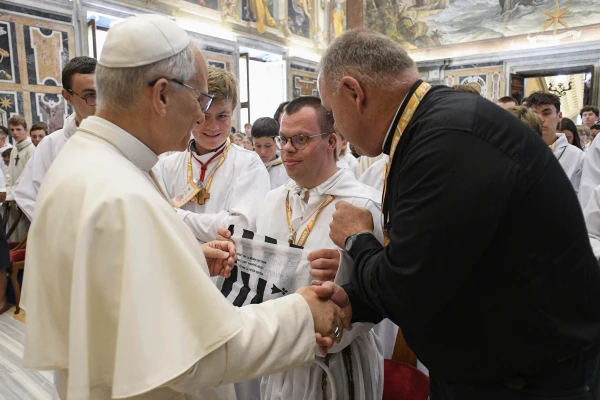 Pope Leo XVI meets with French altar servers during a private audience on Aug. 25, 2025, at the Vatican. Credit: Vatican Media
