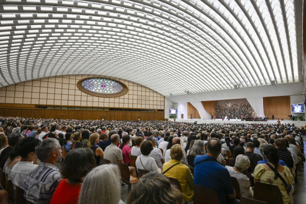 A crowd of thousands gathers at the general audience in the Paul VI Audience Hall, Vatican City, Wednesday, Aug. 27, 2025. Credit: Vatican Media