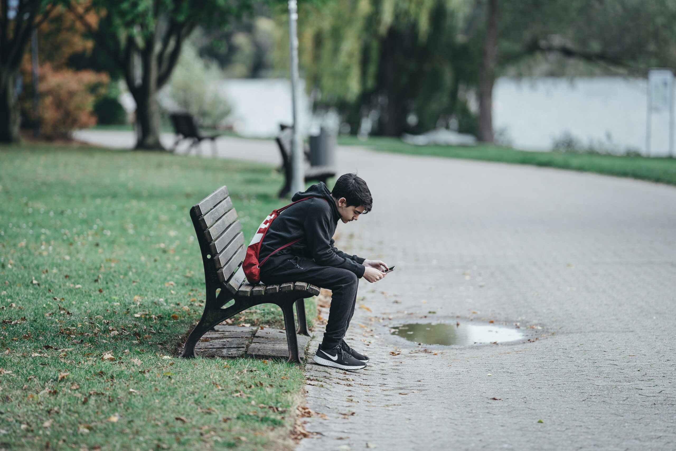 AI Chatbots Are Not the Answer to Alleviating Loneliness for Young People | The American Spectator