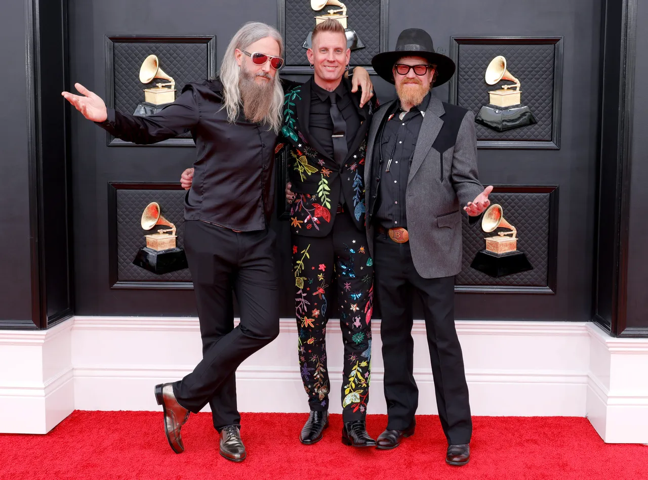 LAS VEGAS, NEVADA - APRIL 03: (L-R) Troy Sanders, Brann Dailor, and Brent Hinds of Mastodon attend the 64th Annual GRAMMY Awards at MGM Grand Garden Arena on April 03, 2022 in Las Vegas, Nevada. (Photo by Frazer Harrison/Getty Images for The Recording Academy)