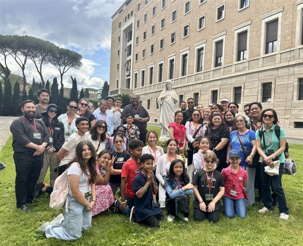 Australian young people during their pilgrimage to Italy in April 2025. Credit: Courtney Mares/CNA