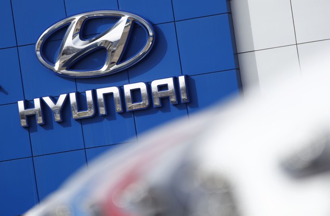 ICE Finds 450 Illegals In Workplace Raid at Georgia Hyundai Plant – Twitchy