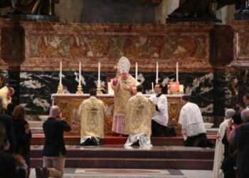 Cardinal Raymond Burke to celebrate Traditional Latin Mass in St. Peter’s Basilica