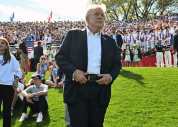 Hakeem Jeffries slams Trump for attending Ryder Cup just days before potential government shutdown