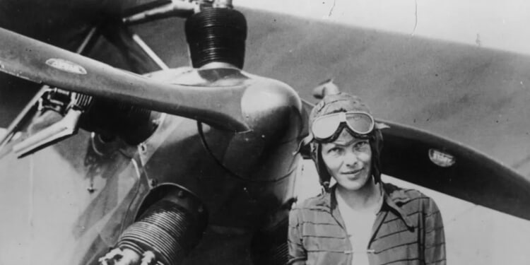 Trump To Declassify Amelia Earhart Records