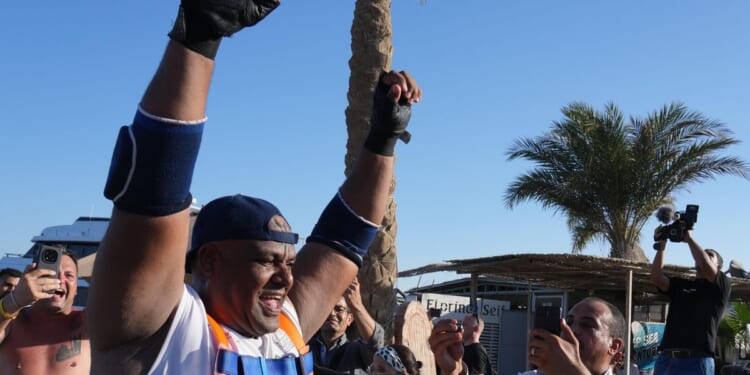 Popular Egyptian 'strong man' goes for another jaw-dropping challenge: Pulling a ship with his teeth