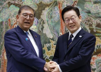 Leaders from Japan and South Korea commit to closer ties in their final summit