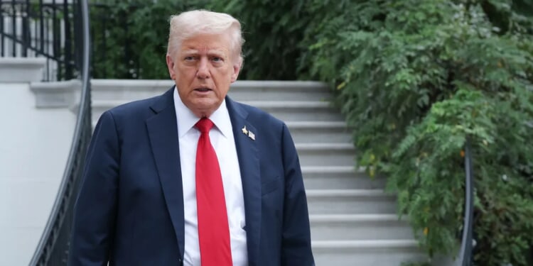 Trump Reportedly Withdraws Nomination Of Conservative Economist For Labor Stats Chief