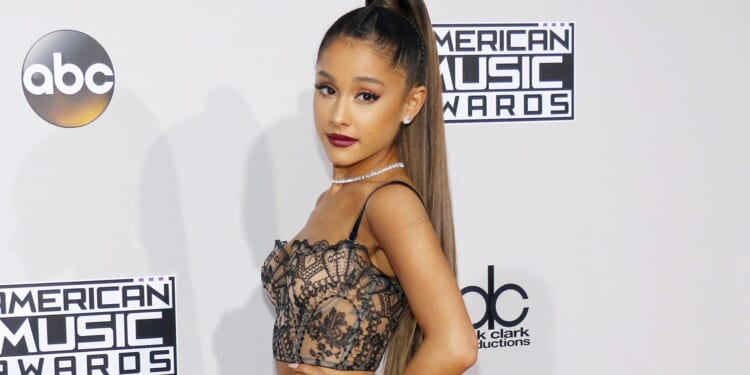 Ariana Grande Attacks Donald Trump Voters in Social Media Post, They Respond Brutally