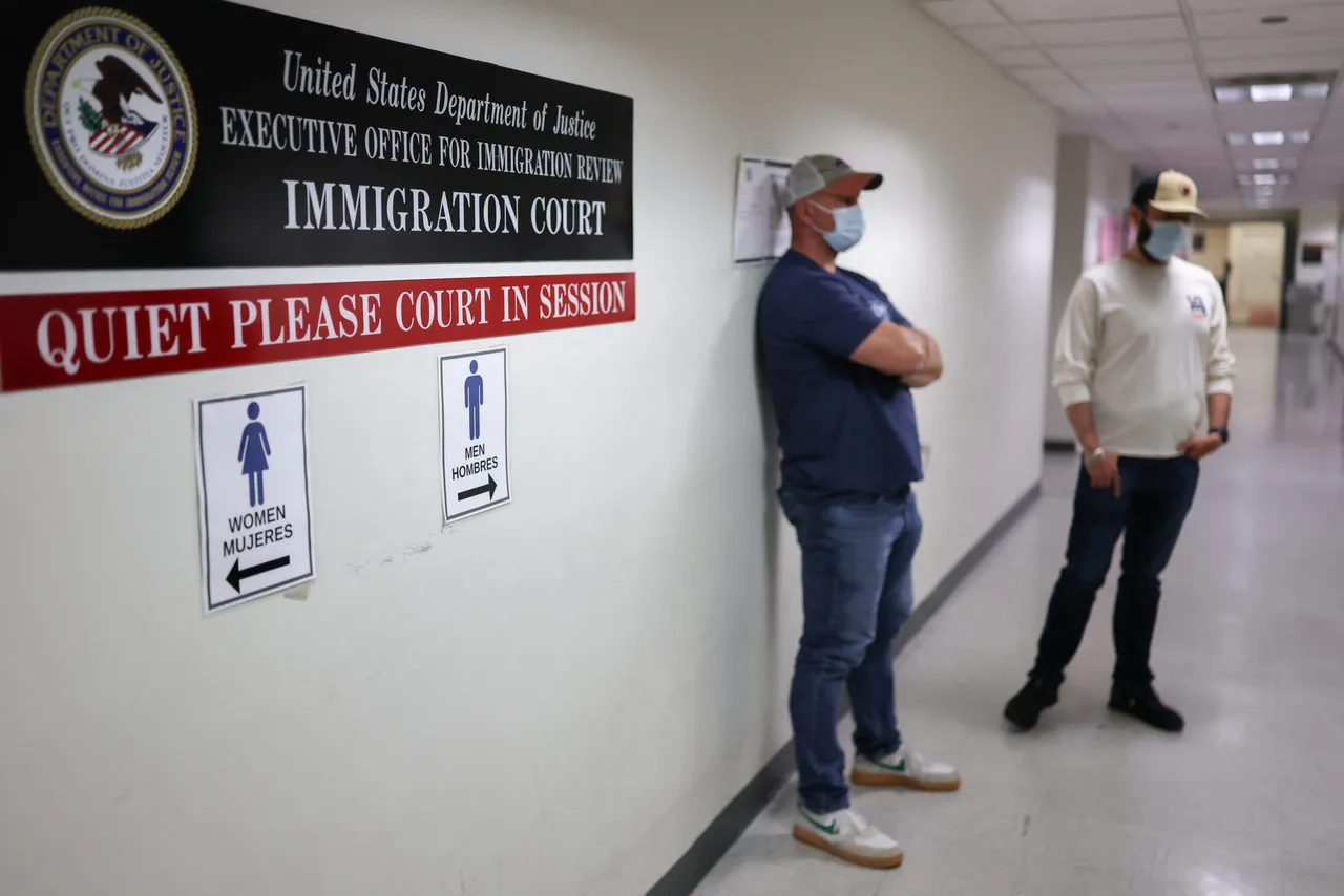 US-POLITICS-IMMIGRATION-COURT-ICE