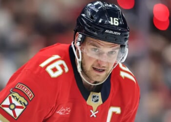 Florida Panthers’ Three-Peat Dreams Potentially Crushed After Aleksander Barkov Suffers Leg Injury