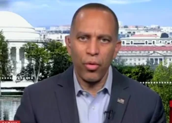Hakeem Jeffries Claims Americans Have Concluded Trump Has ‘No Interest In Making Their Lives Better’