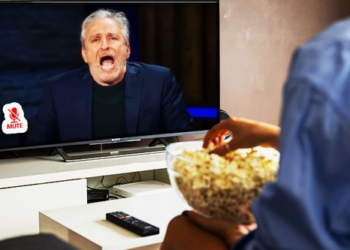 Jon Stewart and DNC Chair Ken Martin Grapple with the Dem Party’s VP Homophobia – Twitchy