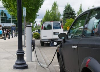 Major auto companies reportedly race to save sunsetting tax credit for green boondoggles