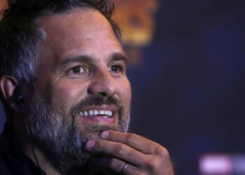 Mark Ruffalo Claims the 'Immigrants’ Aren’t the Criminals … White People Are – Twitchy