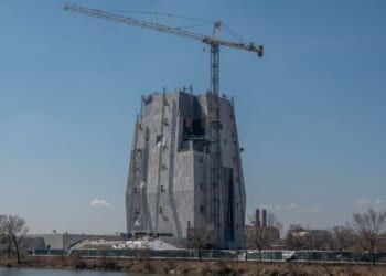 Obama Foundation Leaves Taxpayers Exposed With Empty $470 Million Pledge [WATCH]