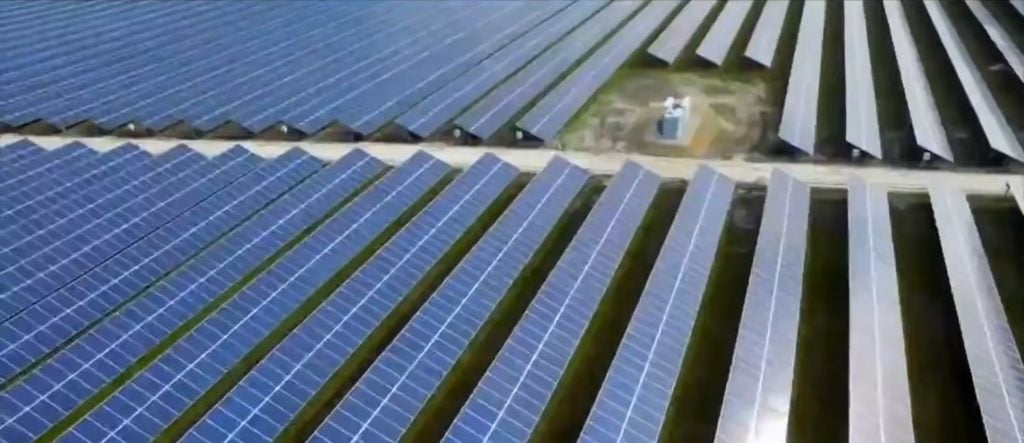 Over $2B California solar plant built to last, now closing over inefficiency