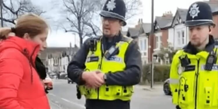 Pro-lifer says the police are harassing her because of her silent prayers near an abortion clinic