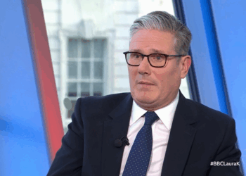 Starmer Refuses to Rule Out VAT Hike