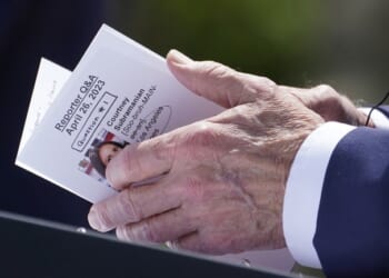 Unearthed White House Note Cards Point to Biden’s Failing Cognitive Health and Conspiratorial WHCA – Twitchy