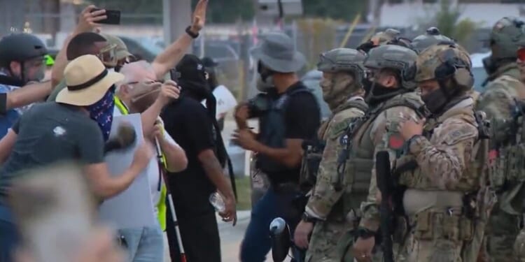 ‘Violent psychopaths’ in Illinois chant ‘shoot ICE,’ as White House releases list of Dem agitators