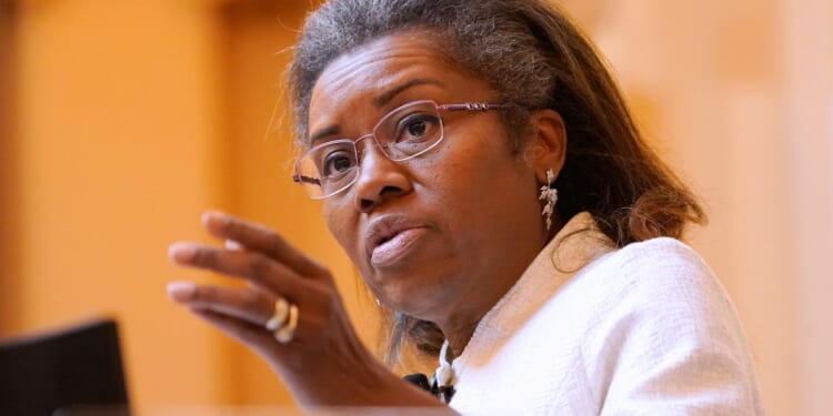 New poll shows Virginia governor's race tightens to 3-point margin