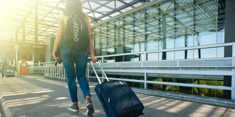 Trump admin offers migrant children $2.5K to self-deport to home countries