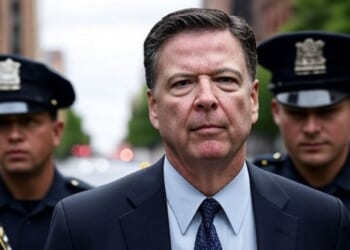 FBI Agent Suspended After Refusing to 'Perp Walk' James Comey [WATCH]